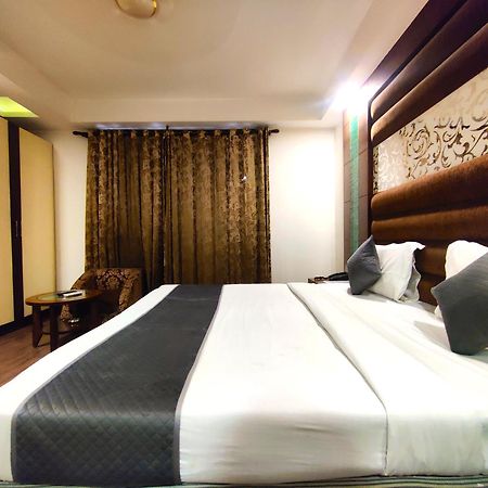 Hotel Good Times Near Ganga Ram Hospital And Karol Bagh Metro Delhi  Eksteriør bilde