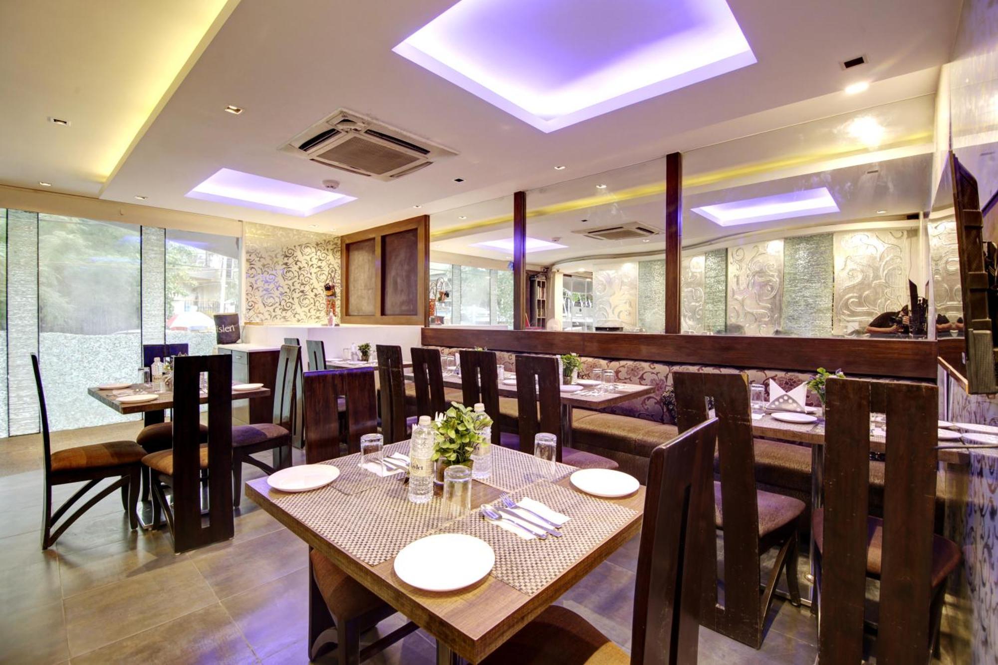 Hotel Good Times Near Ganga Ram Hospital And Karol Bagh Metro Delhi  Eksteriør bilde
