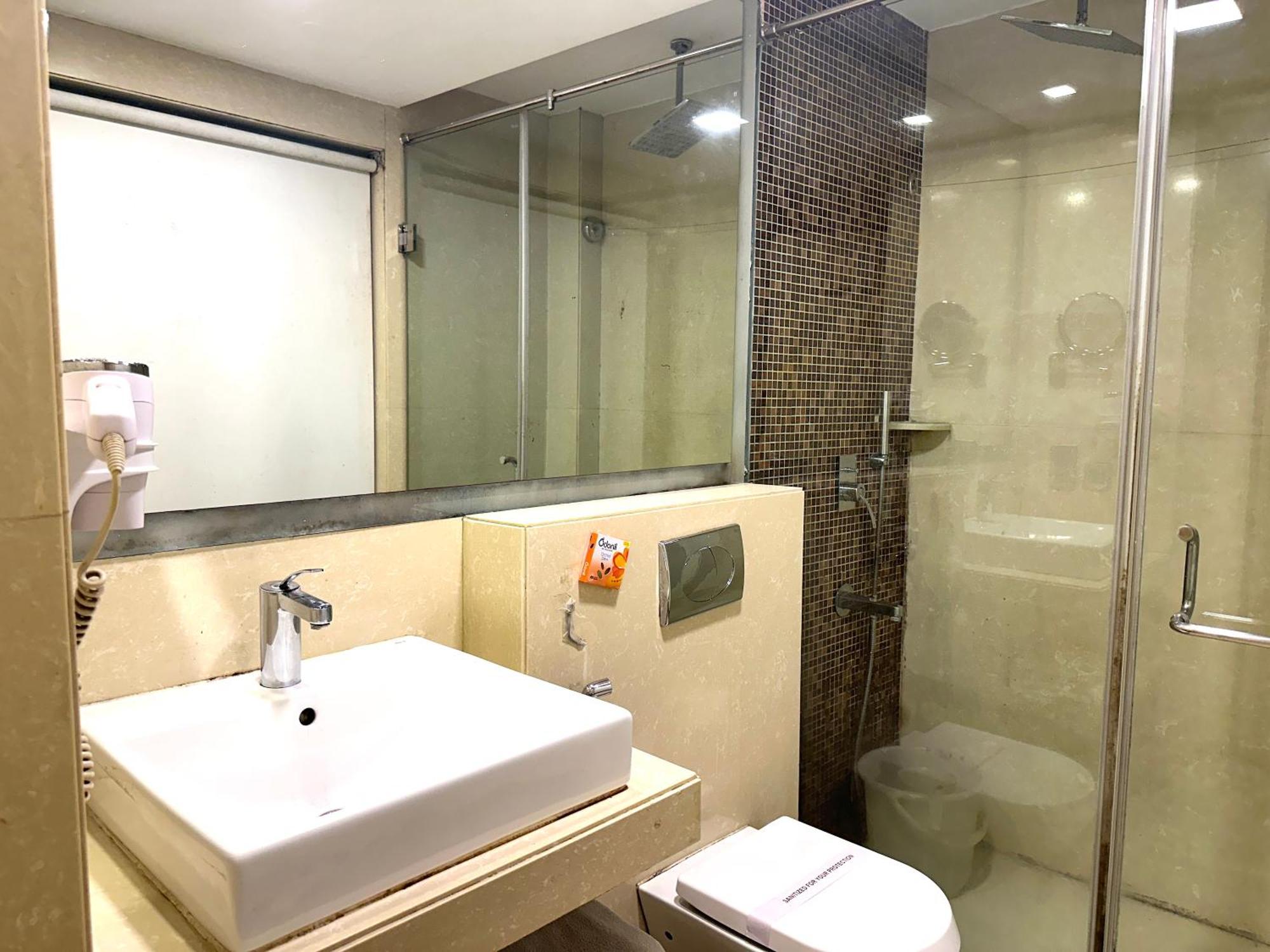 Hotel Good Times Near Ganga Ram Hospital And Karol Bagh Metro Delhi  Eksteriør bilde